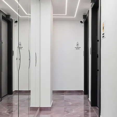 Ly Gold Center Thessaloníki